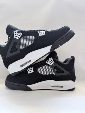 Jordan Retro 4 Black White Sneakers